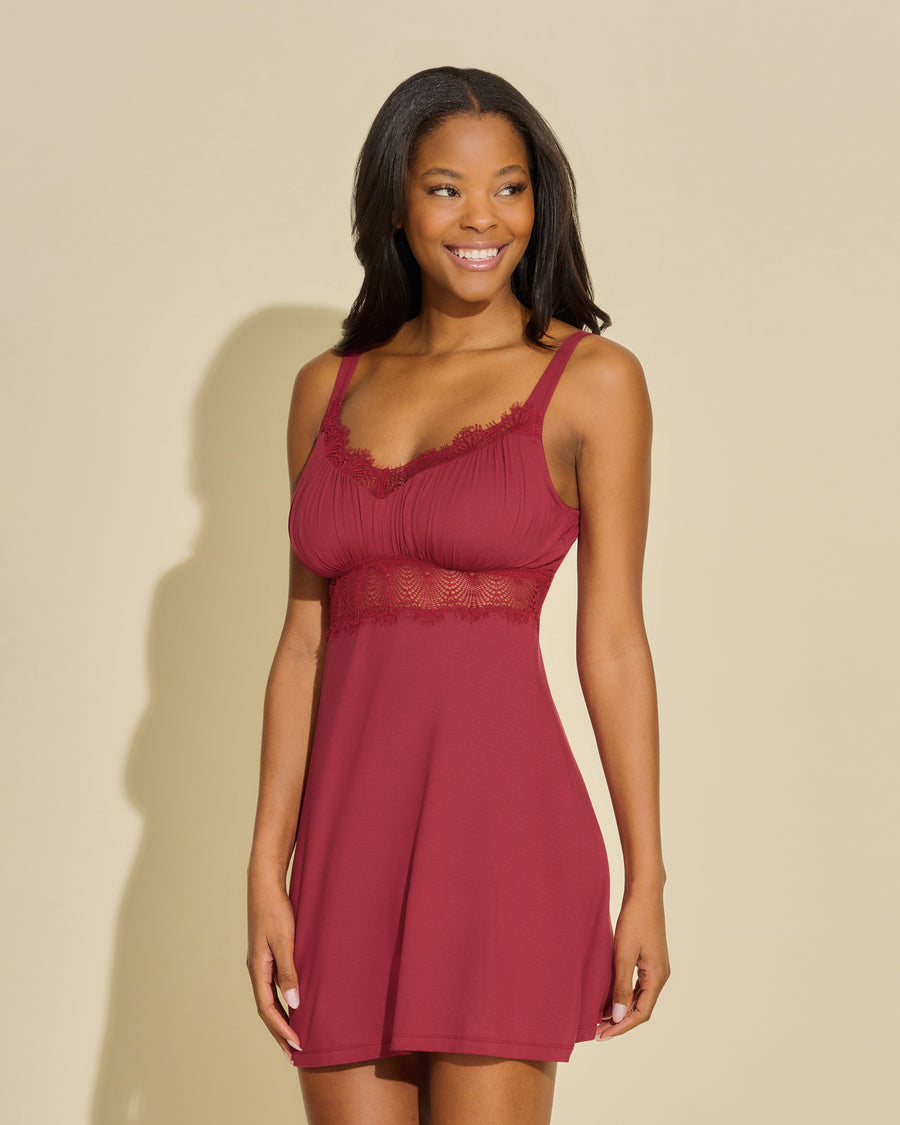 Red Chemise - Allure Sleep Curvy Chemise