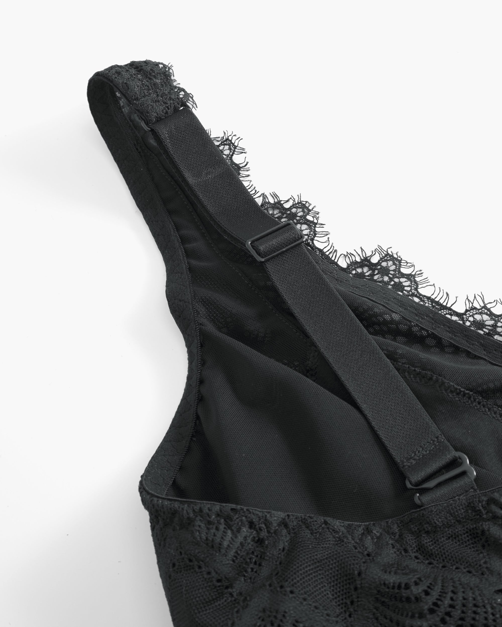 Nero Bralette - Allure Bralette Curvy Con Scollatura Prfonda