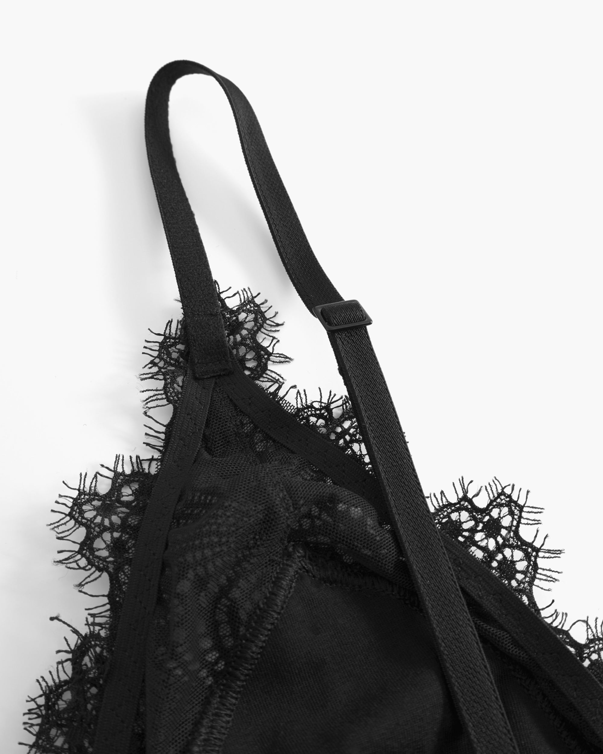 Schwarz Hemdchen - Allure Cropped Camisole