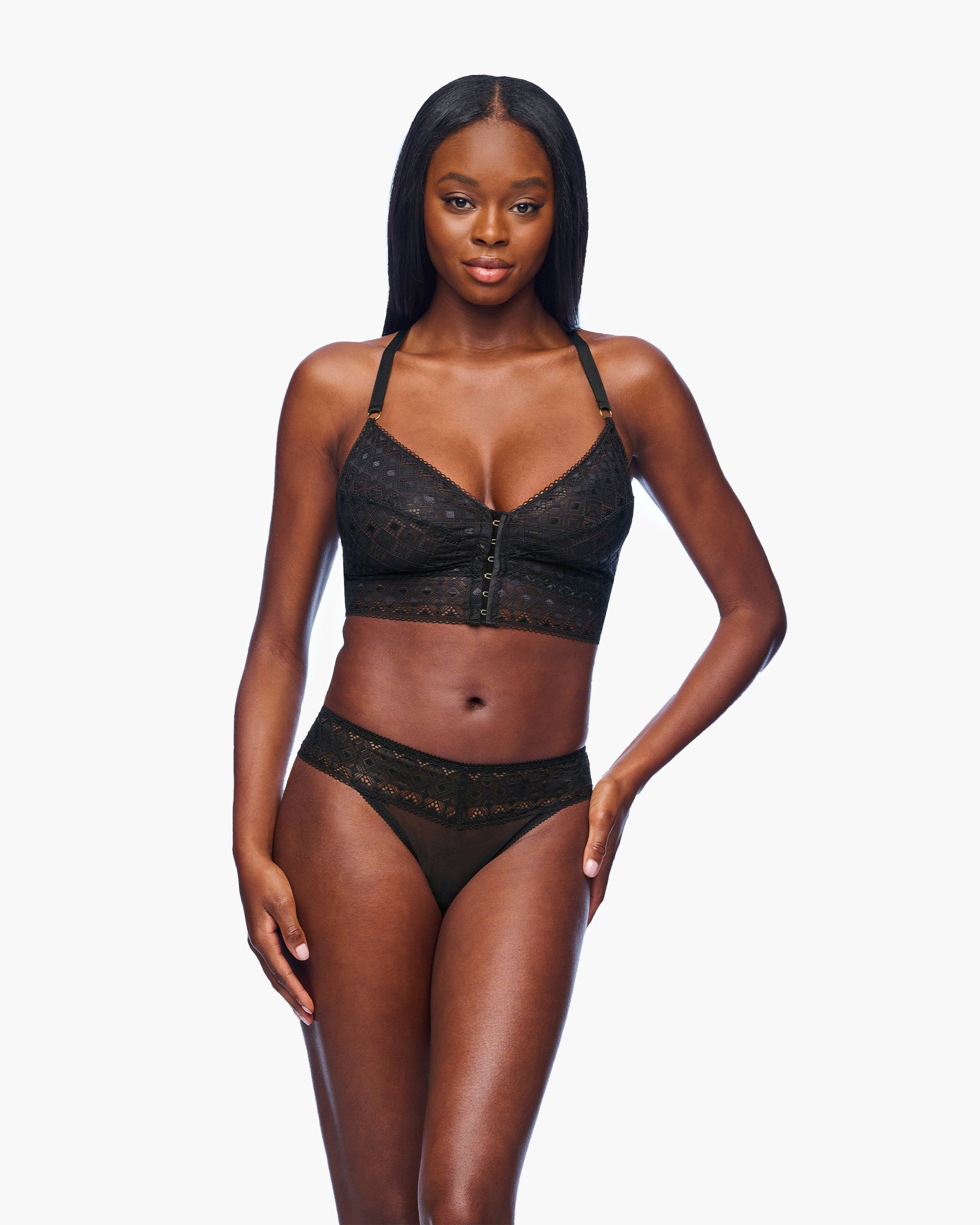 Black Bralette - Basilica Curvy Bralette