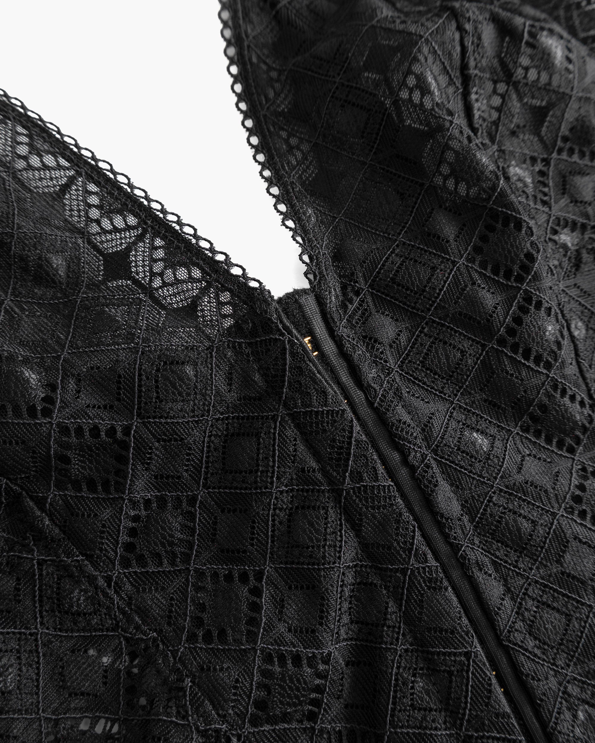 Schwarz Body - Basilica Body Mit Taillenform
