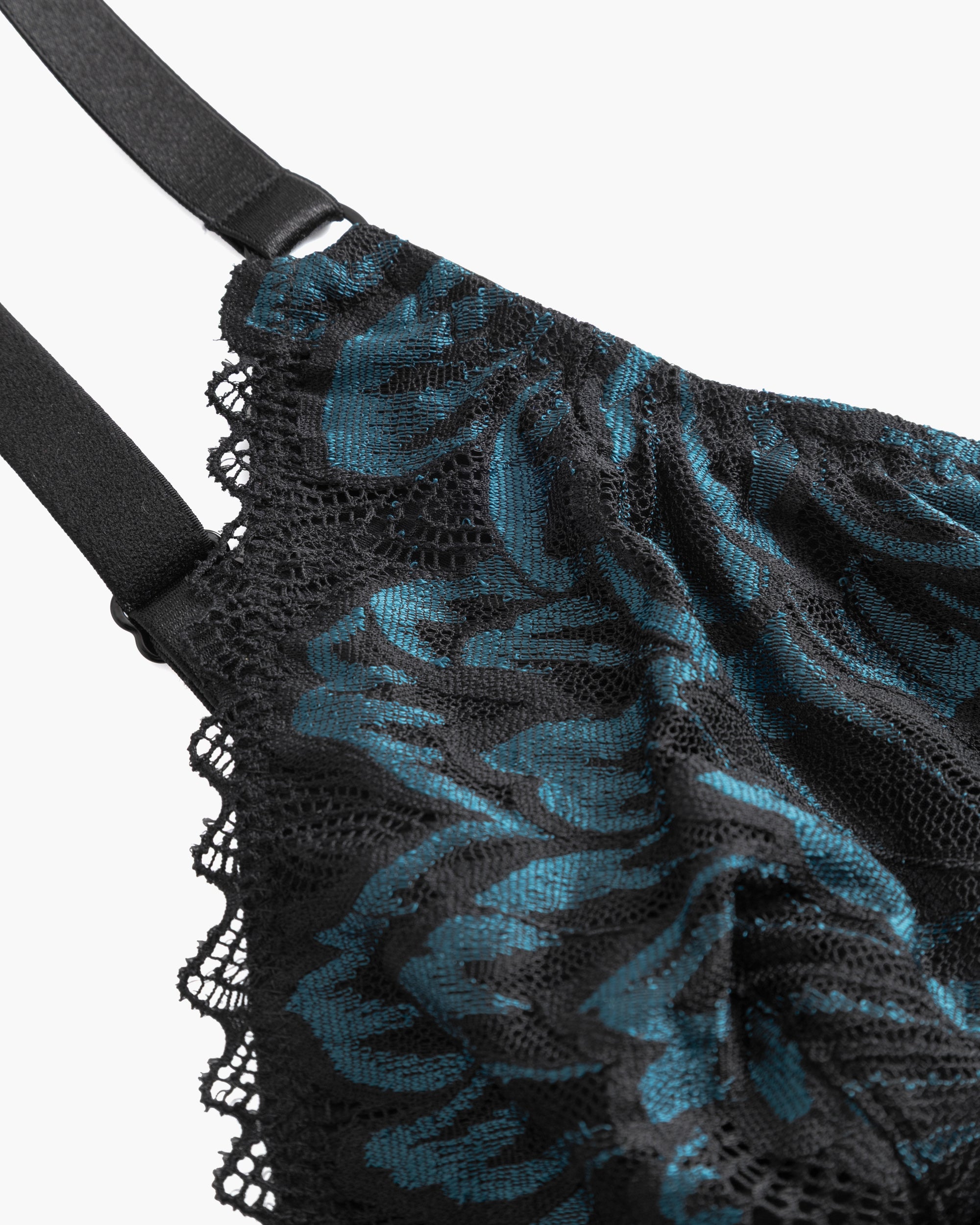 Black Camisole - Encantata Curvy Camisole