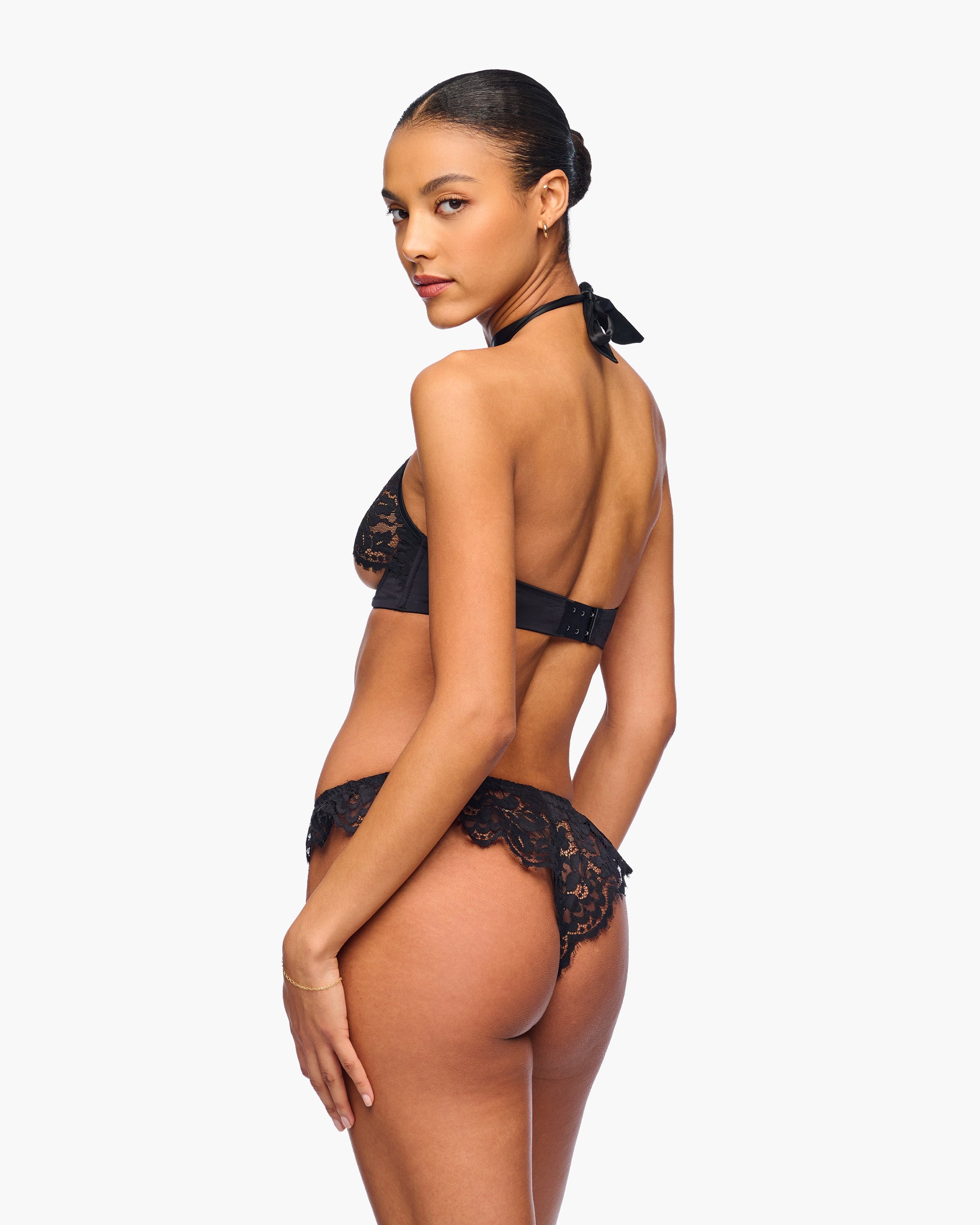 Black Bra - Magnolia Open Cup Halter