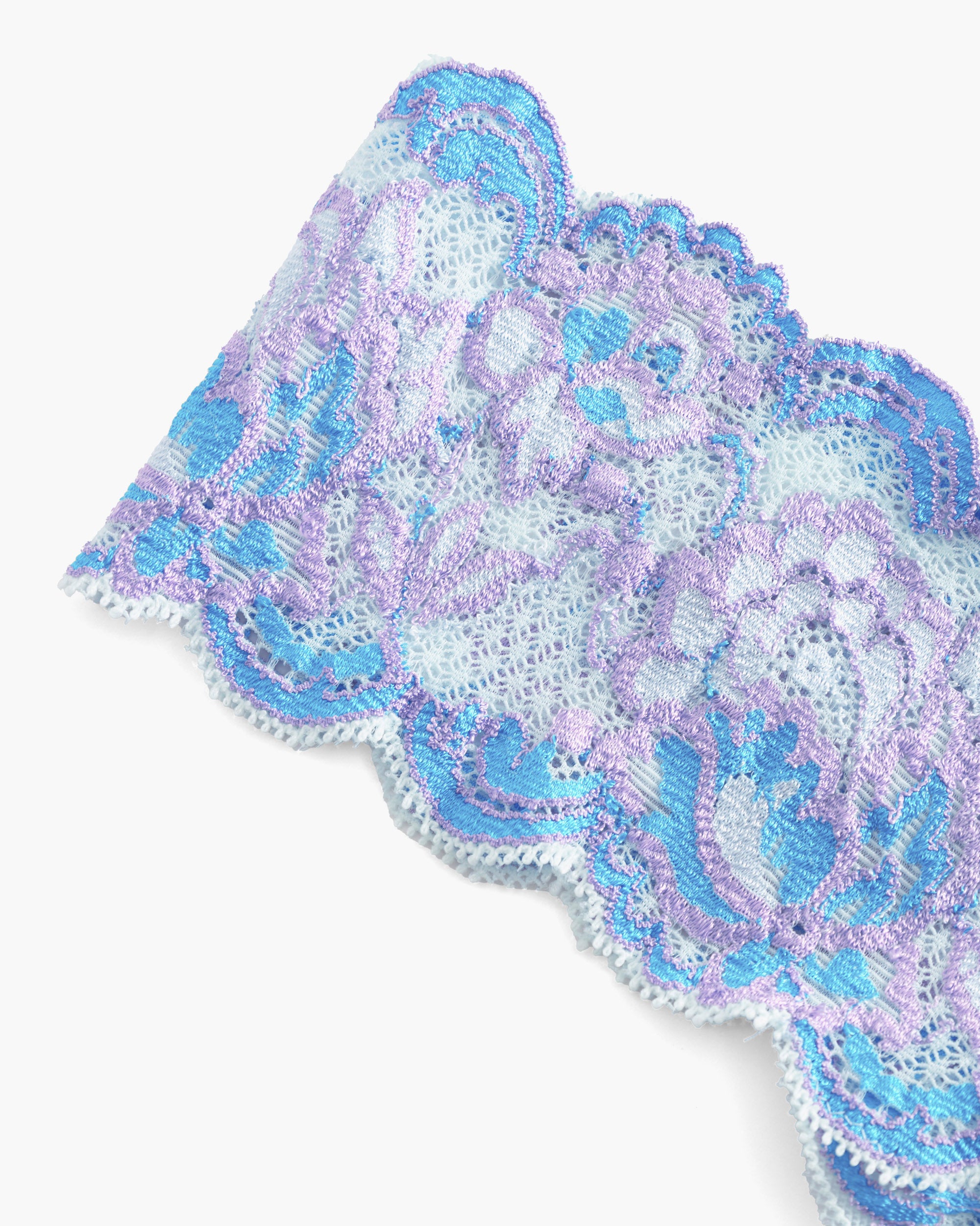 Violette String - Never  Say Never Ombre Tanga Cutie