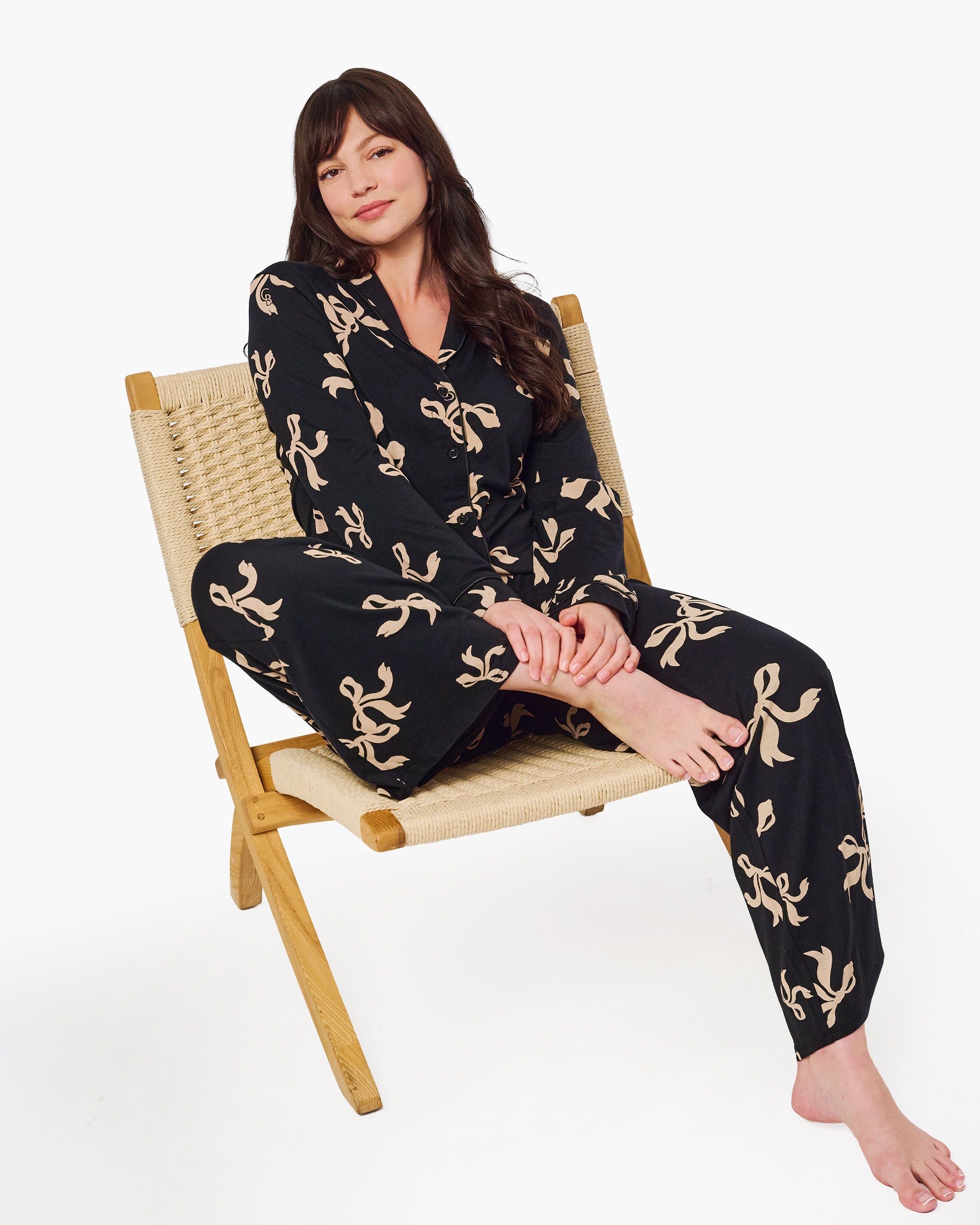 Noir Ensemble - Bella Lusso Printed Top De Manga Larga Estampado & Conjunto De Pijama Con Pantalón