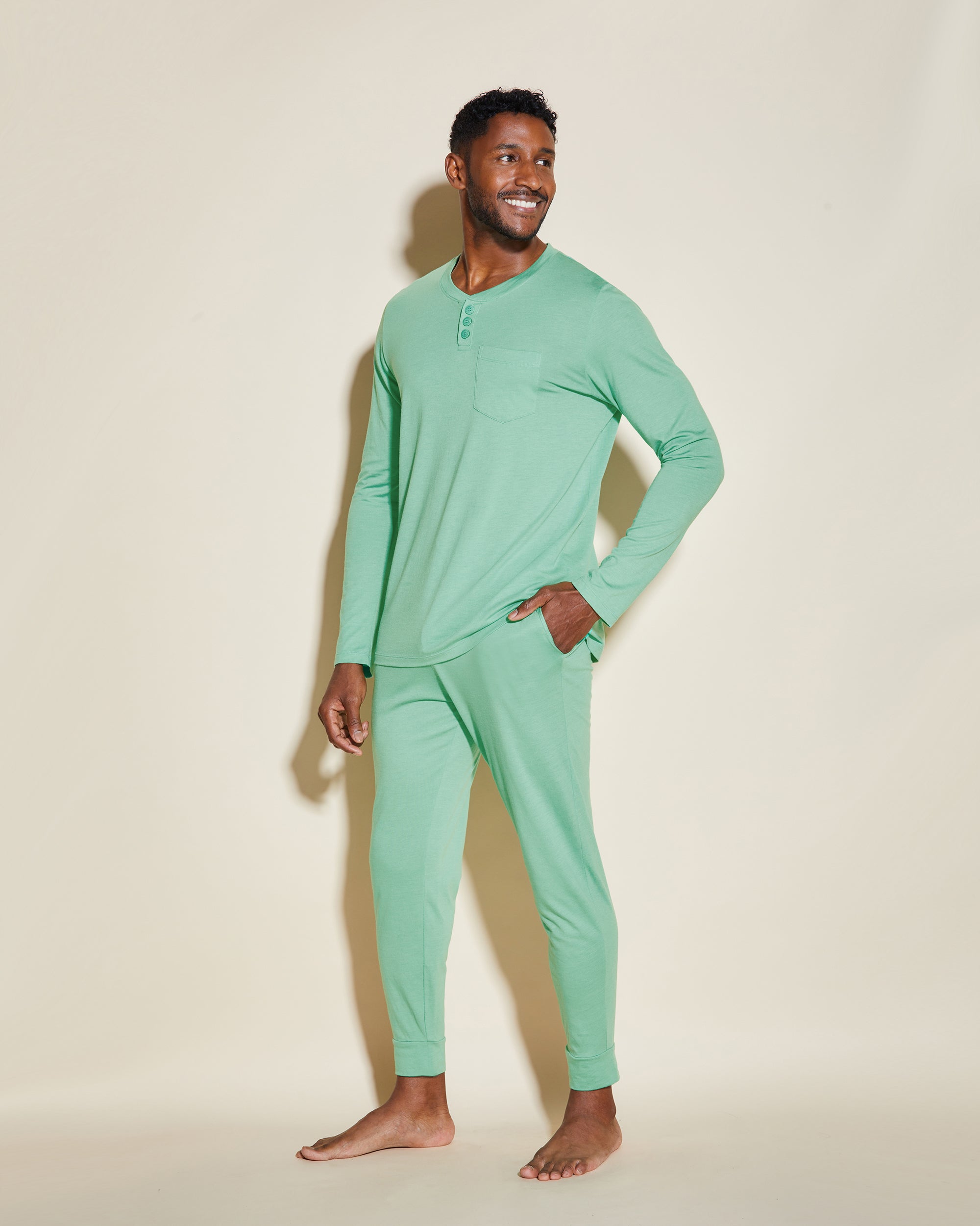Verde Conjuntos Para Hombres - Bella Conjunto De Pijama Henley