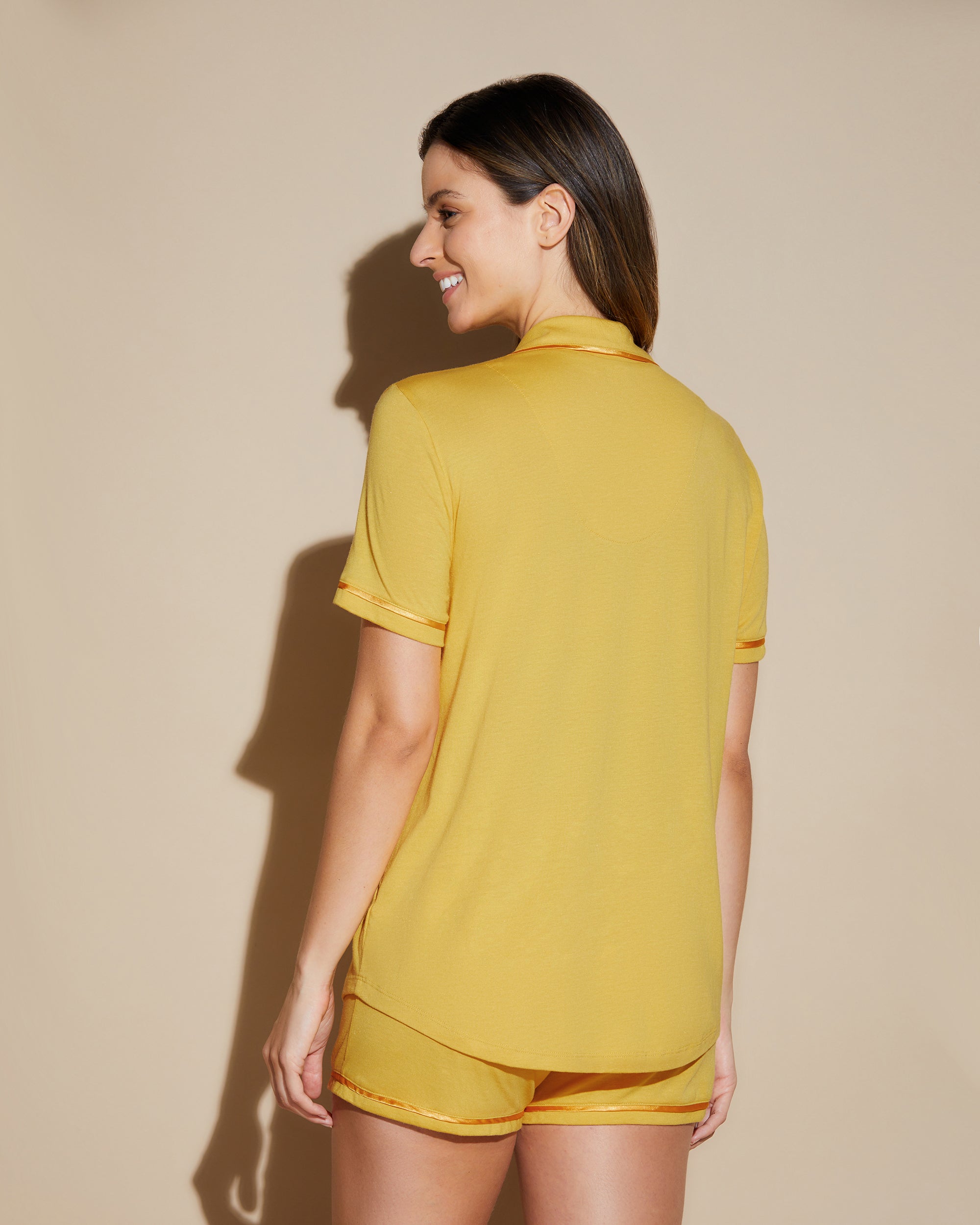 Jaune Ensemble - Bella Ensemble De Pyjama Haut Manches Courtes Et Short