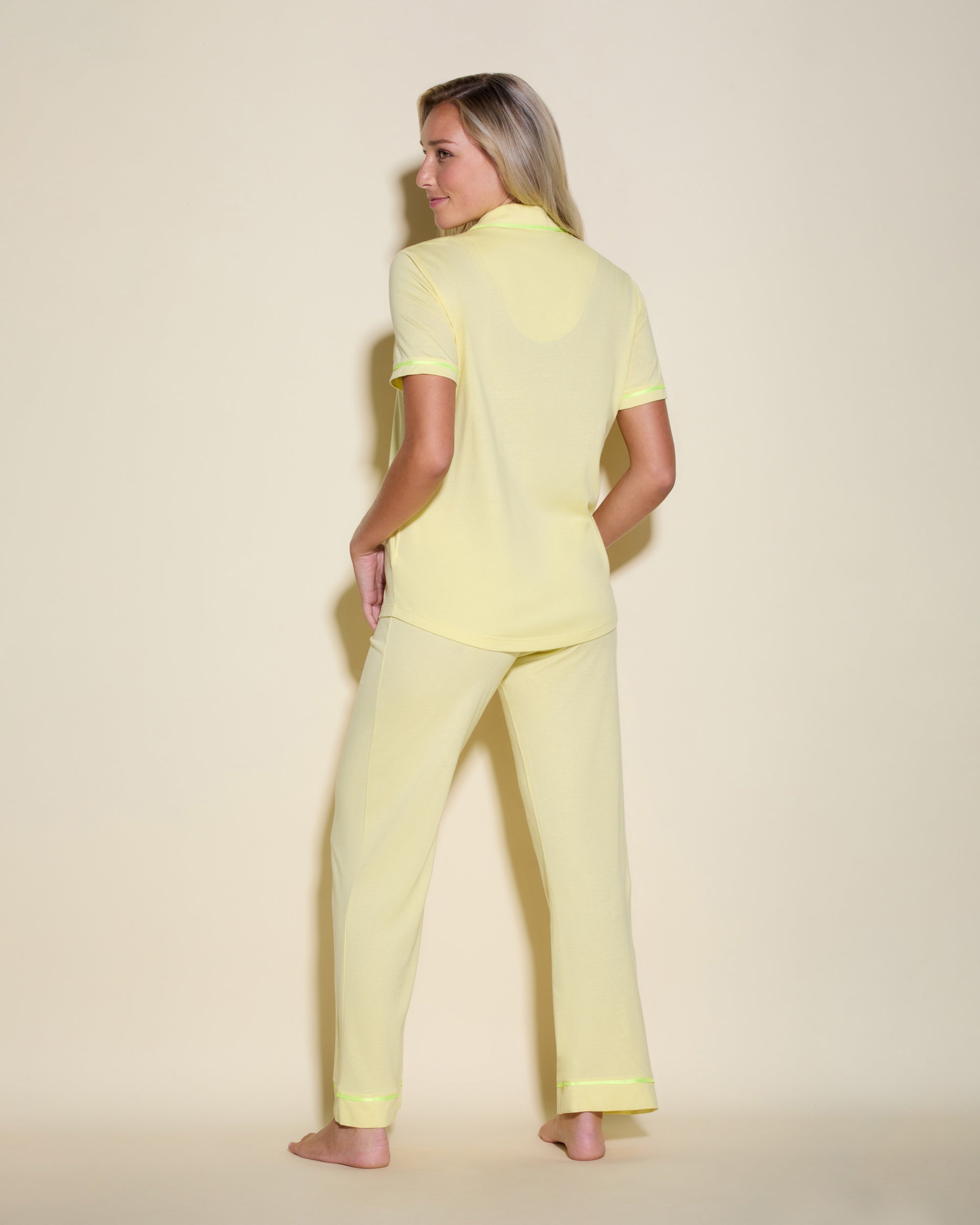 Jaune Ensemble - Bella Ensemble De Pyjama Haut Manches Courtes Et Pantalon