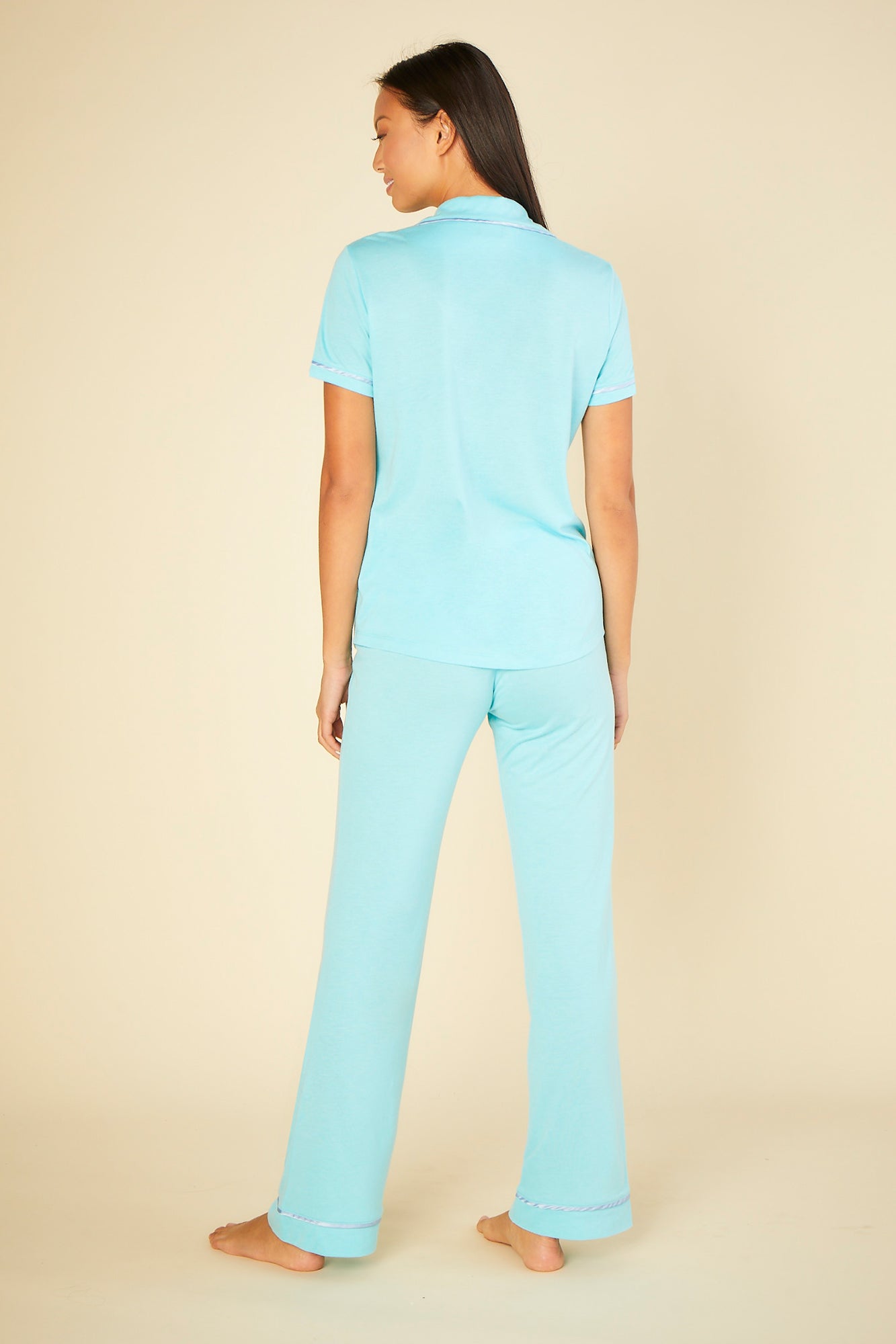 Verde Conjuntos - Bella Pijama Con Camisa De Manga Corta Y Pantalones