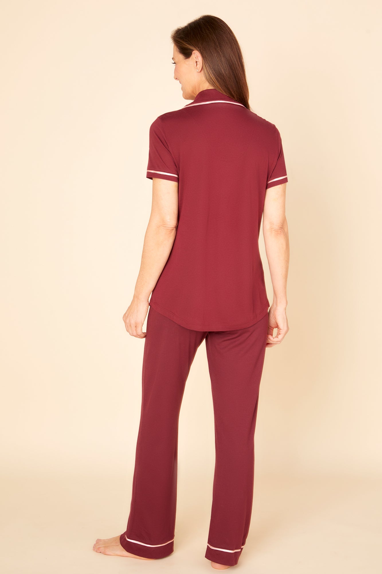 Roja Conjuntos - Bella Pijama Con Camisa De Manga Corta Y Pantalones