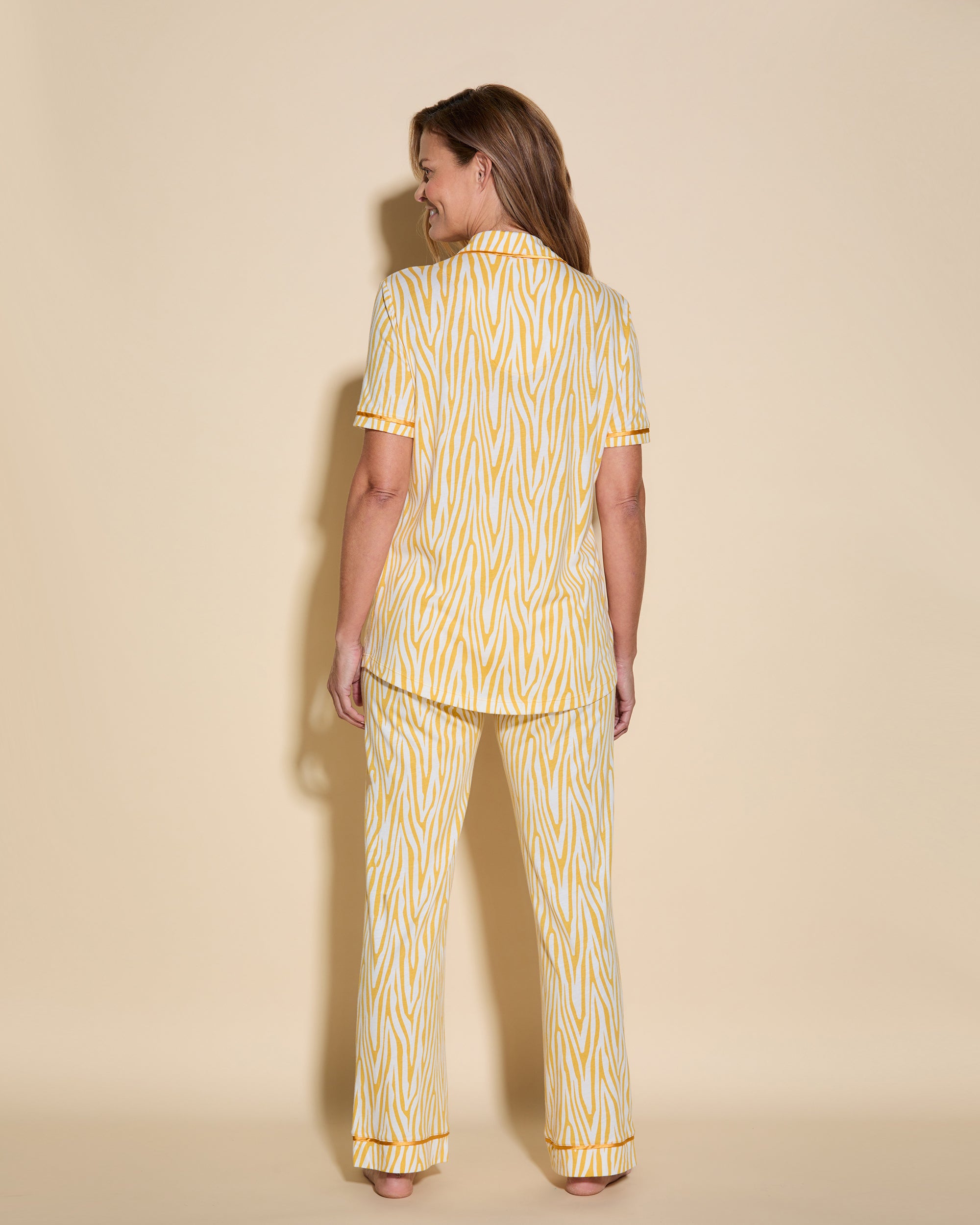 Print Set - Bella Printed Short Sleeve Top And Pant Pajama Set