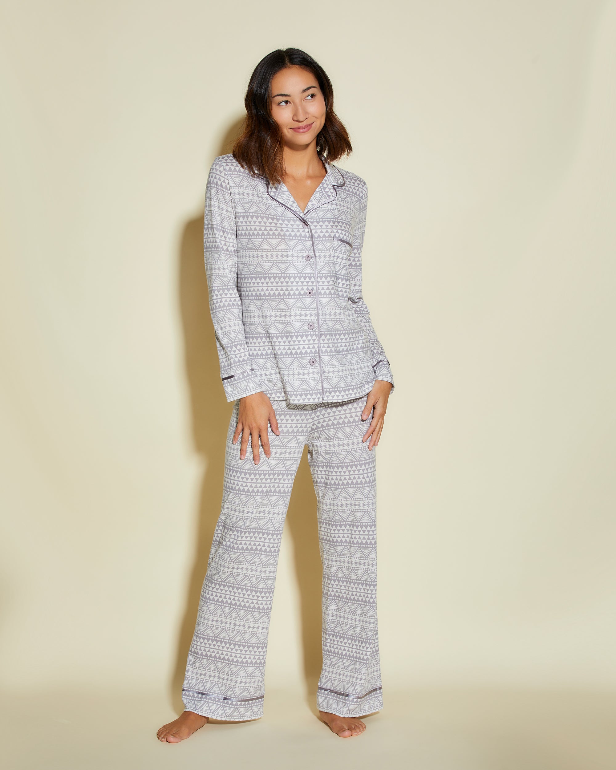 Print Set - Bella Printed Long Sleeve Top And Pant Pajama Set