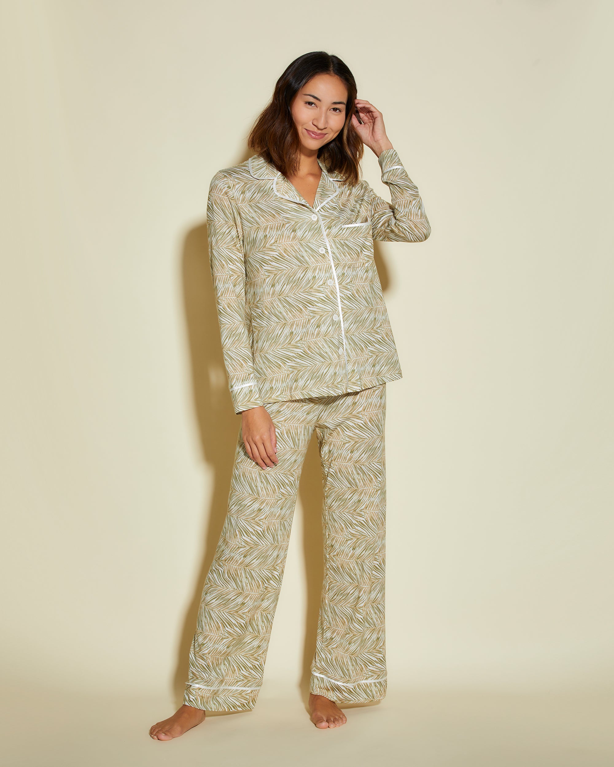 Print Set - Bella Printed Long Sleeve Top And Pant Pajama Set