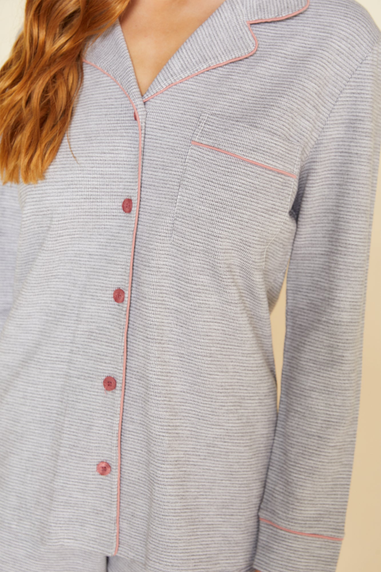 Grise Ensemble - Bella Texture Pyjama Avec Short Et Haut À Manches Longues