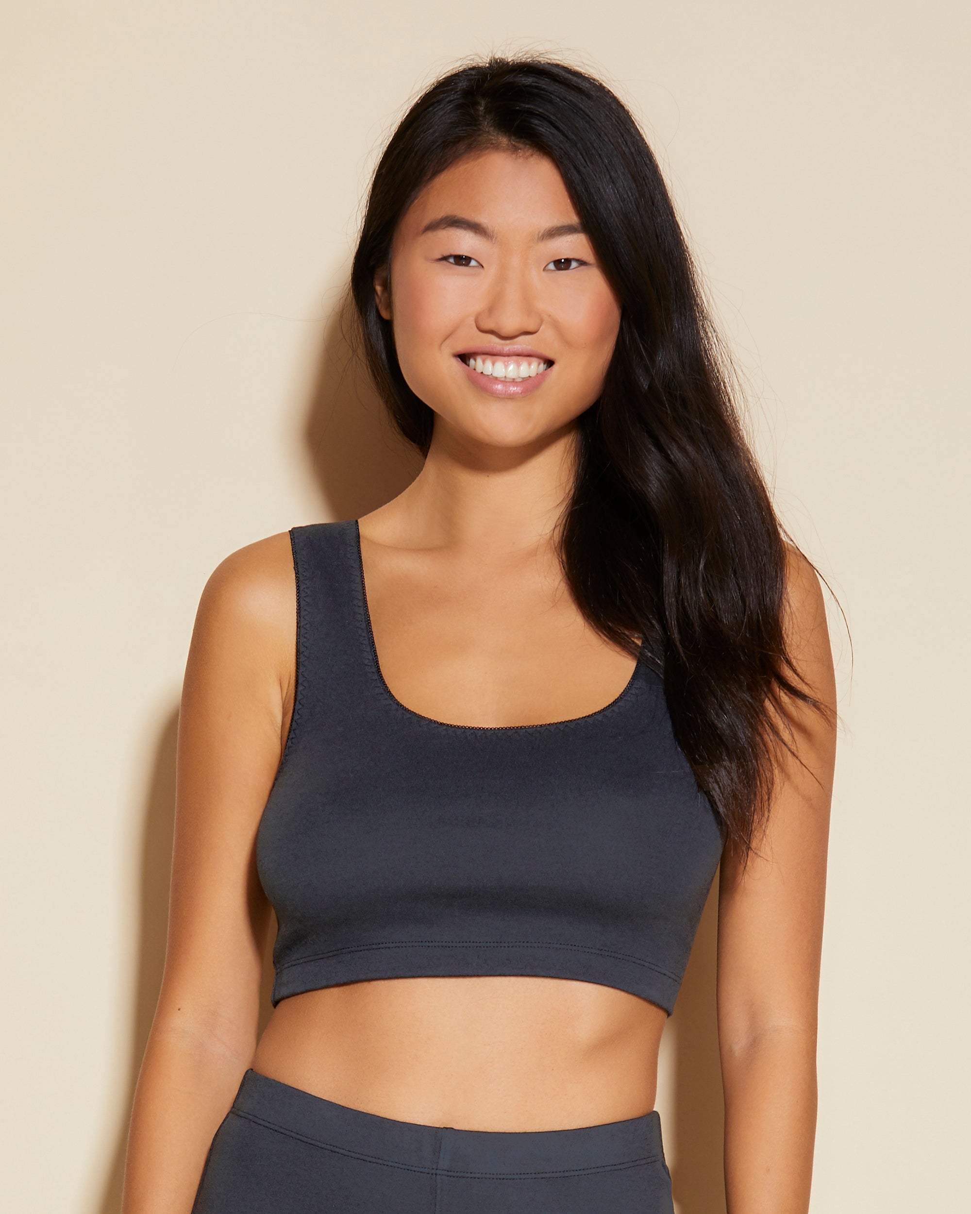 Black Top - Michi Low Cut Crop Tank