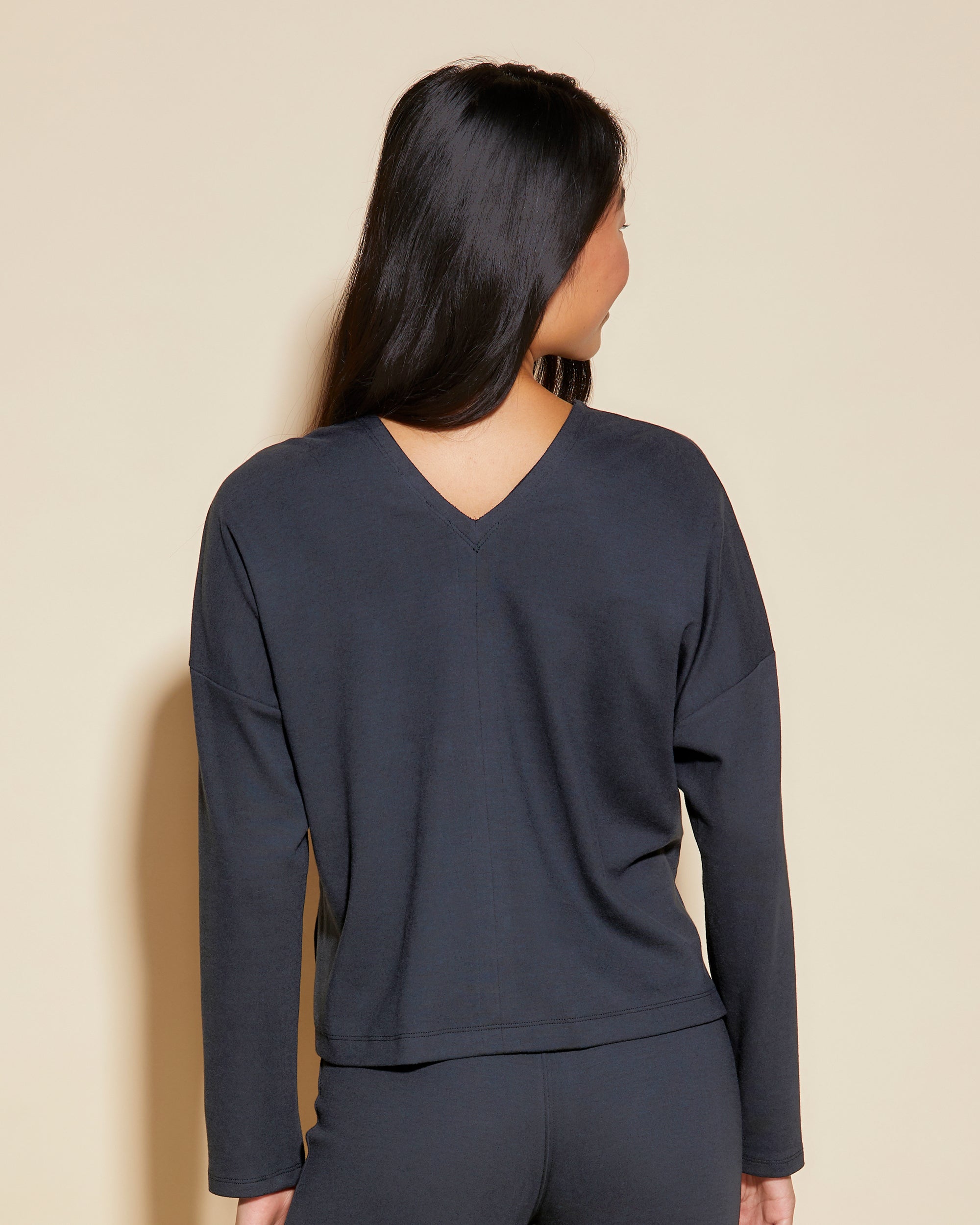 Noir Haut - Michi Haut Double V