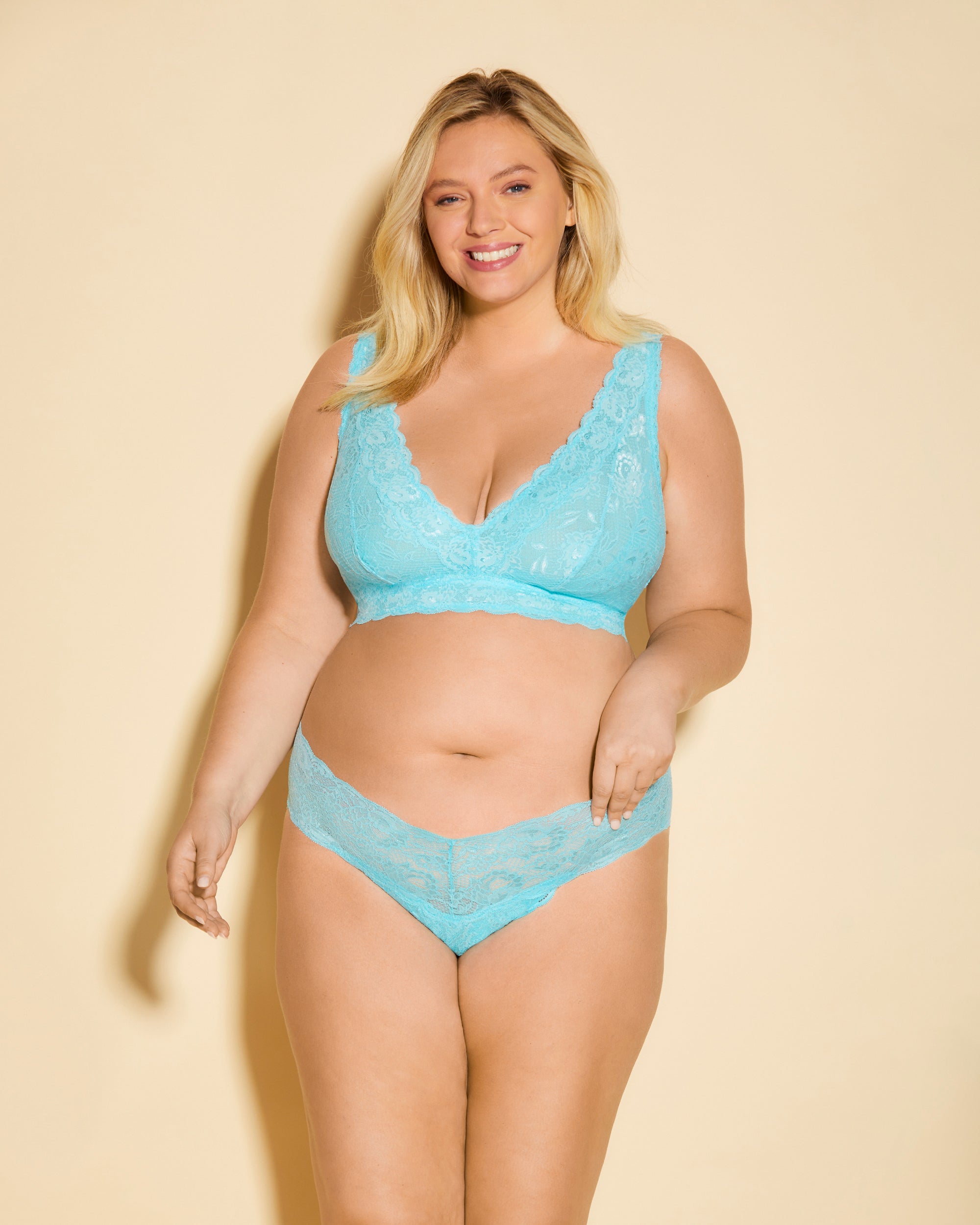 Blau Hotpants - Never Say Never Extended Hottie Panty