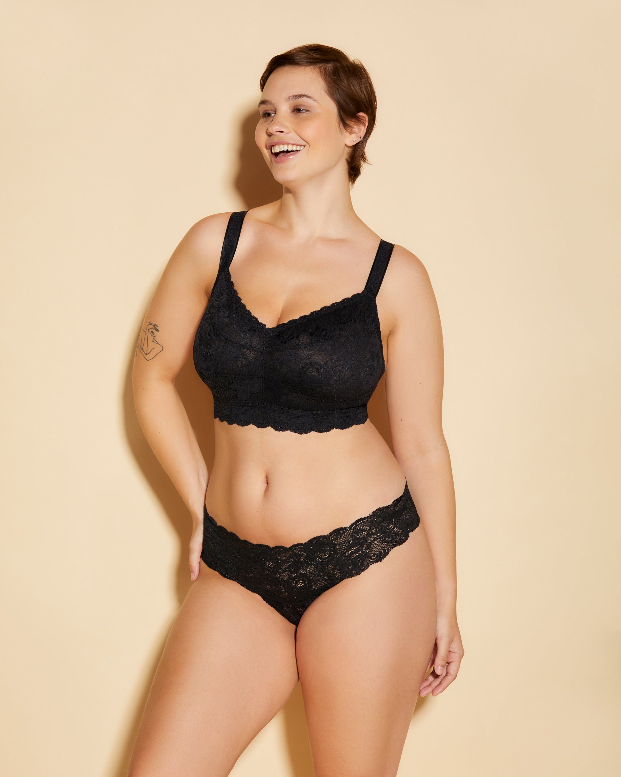 Schwarz Bralette - Never Say Never Super Curvy Sweetie Bralette