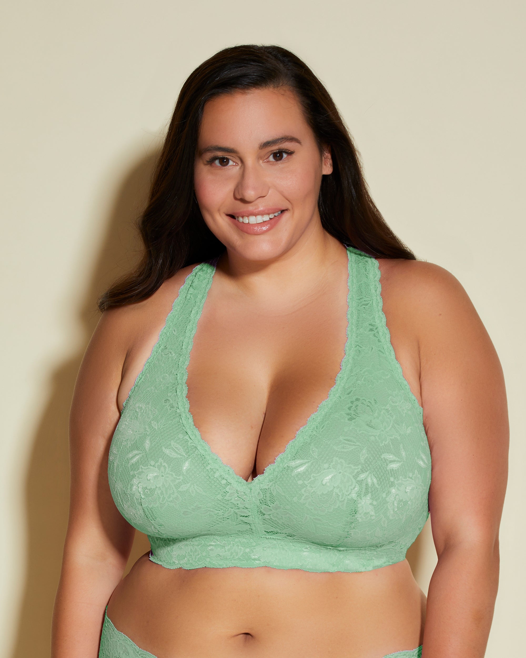 Verde Bralette - Never Say Never Bralette De Espalda Cruzada Racie Ultra Curvy