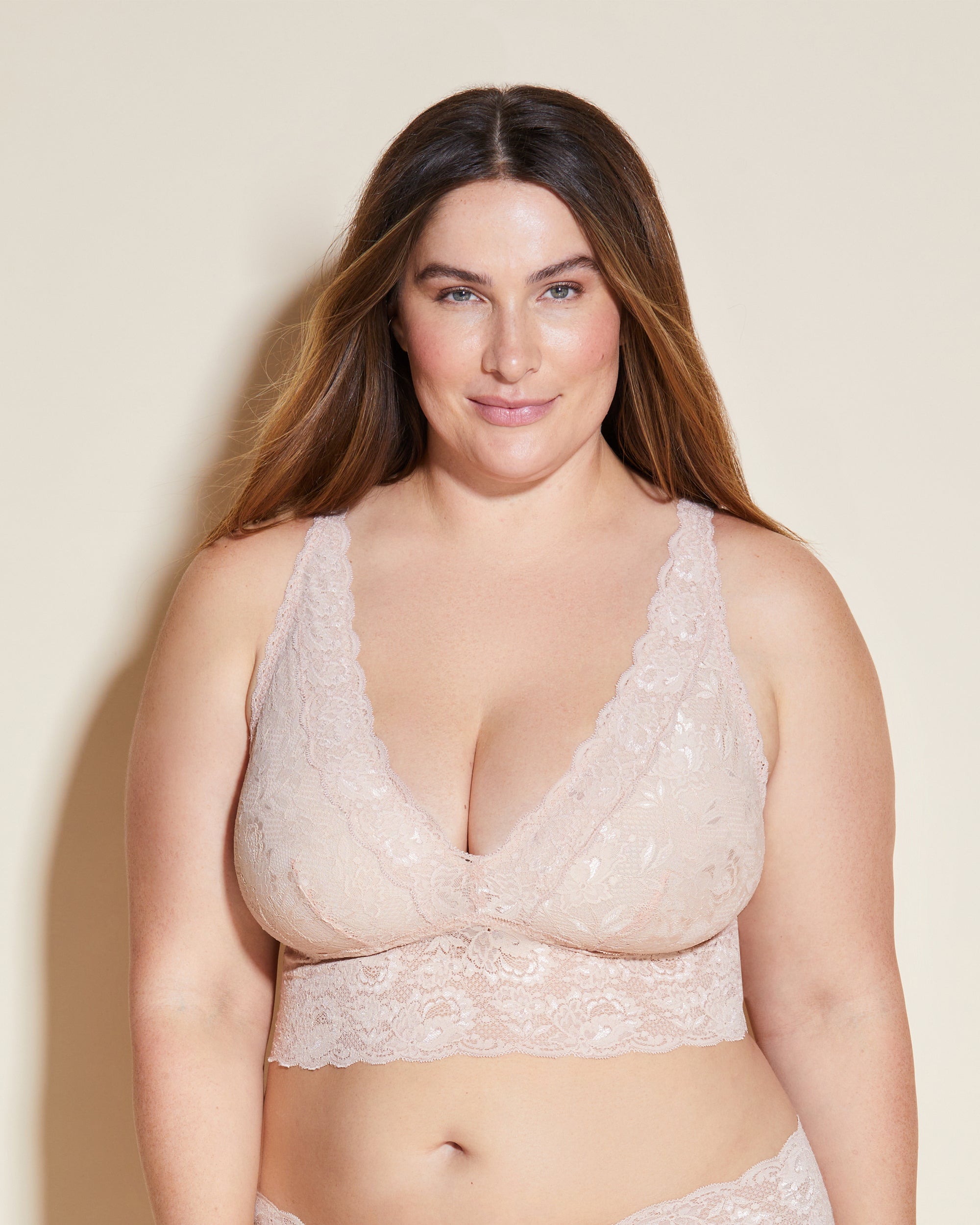 Beige Bralette - Never Say Never Plungie Longline Bralette In Erweiterten Plus Sizes