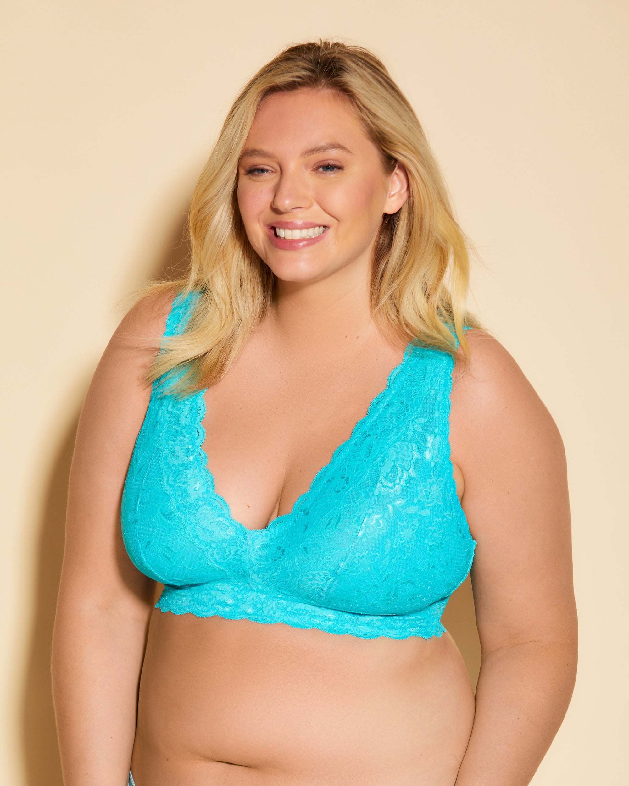Bleue Bralette - Never Say Never Brassière Décolleté Plongeant Ultra Curvy