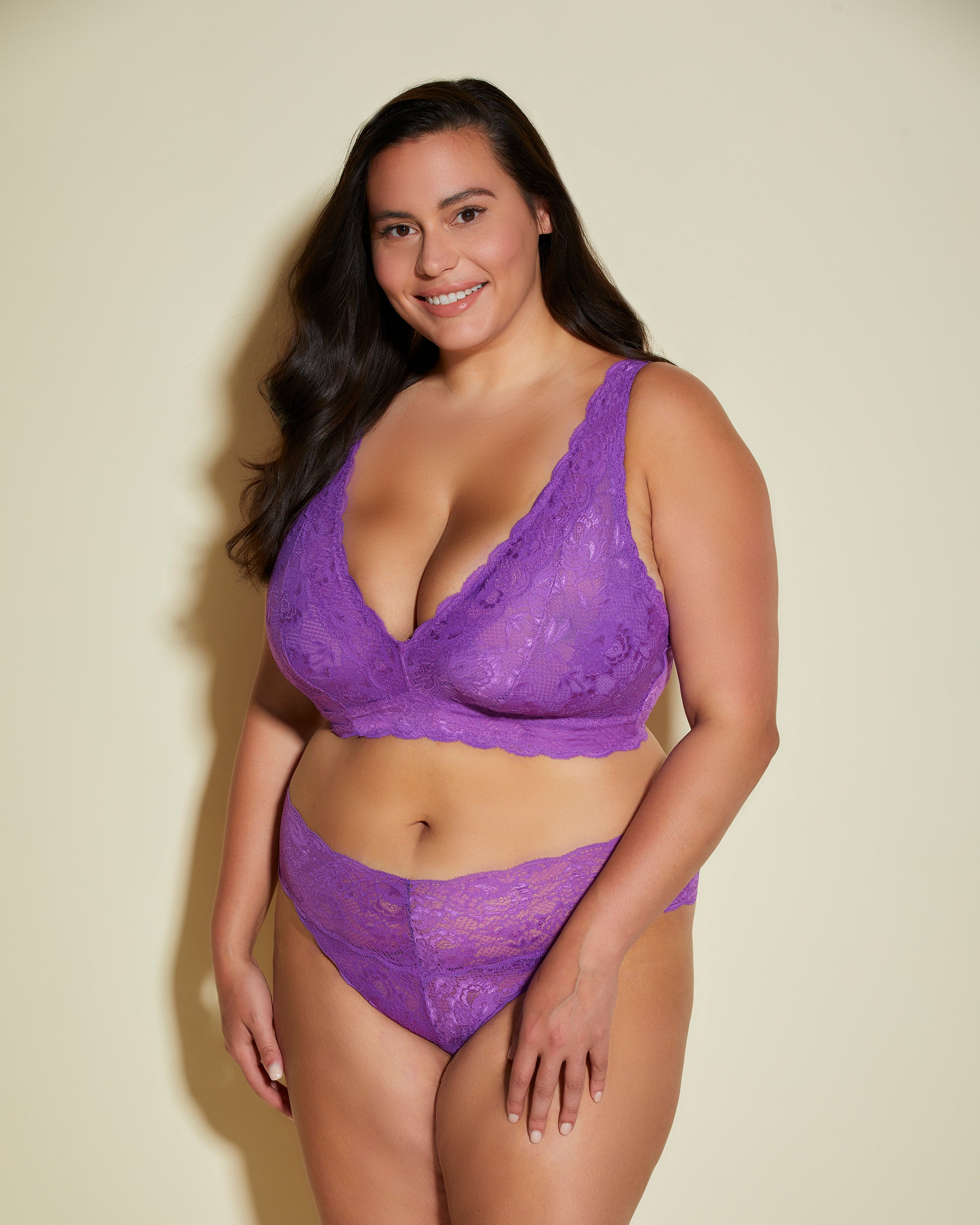 Violette Bralette - Never Say Never Brassière Décolleté Plongeant Ultra Curvy