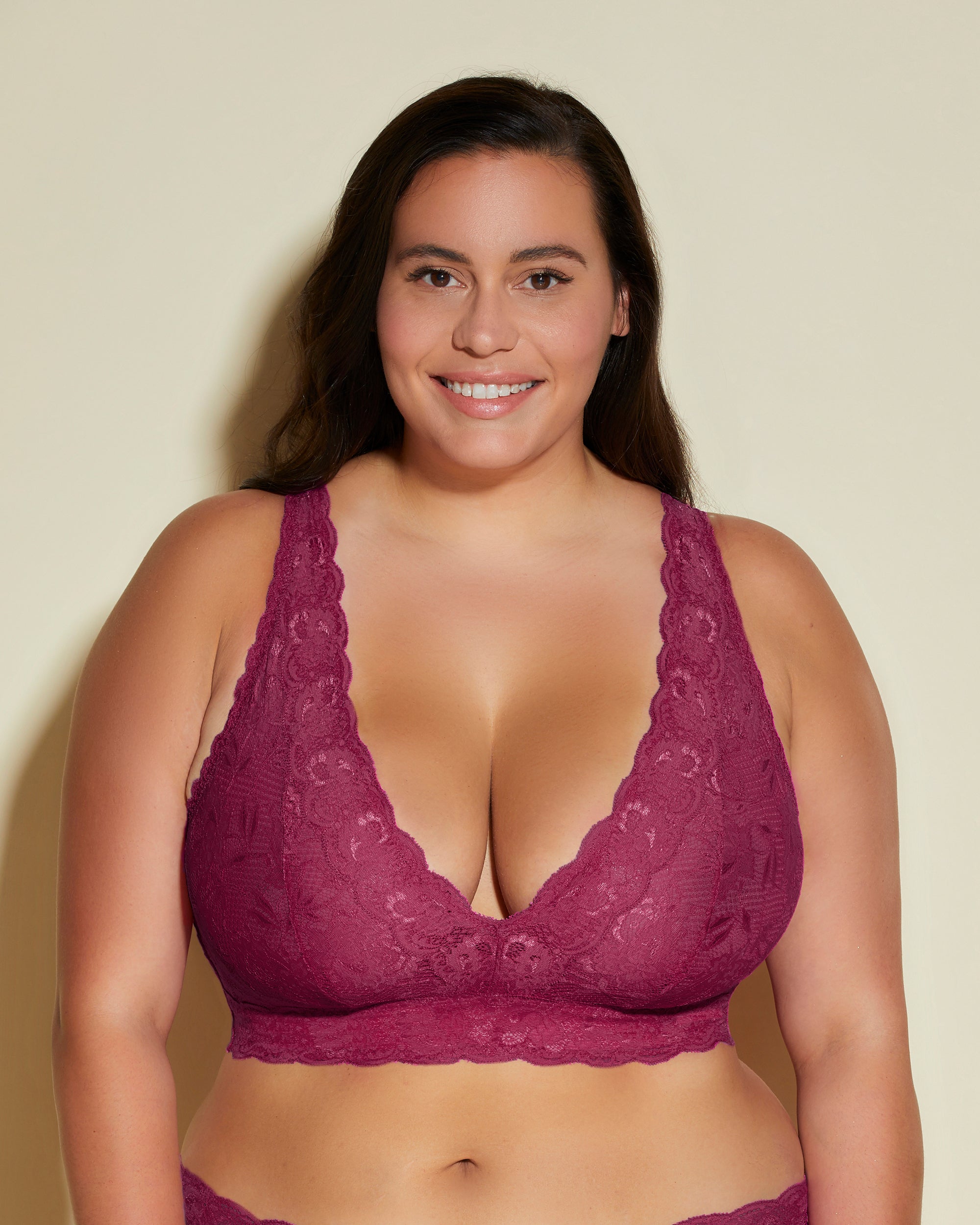 Lila Bralette - Never Say Never Ultra Curvy Longline-Bralette Plungie