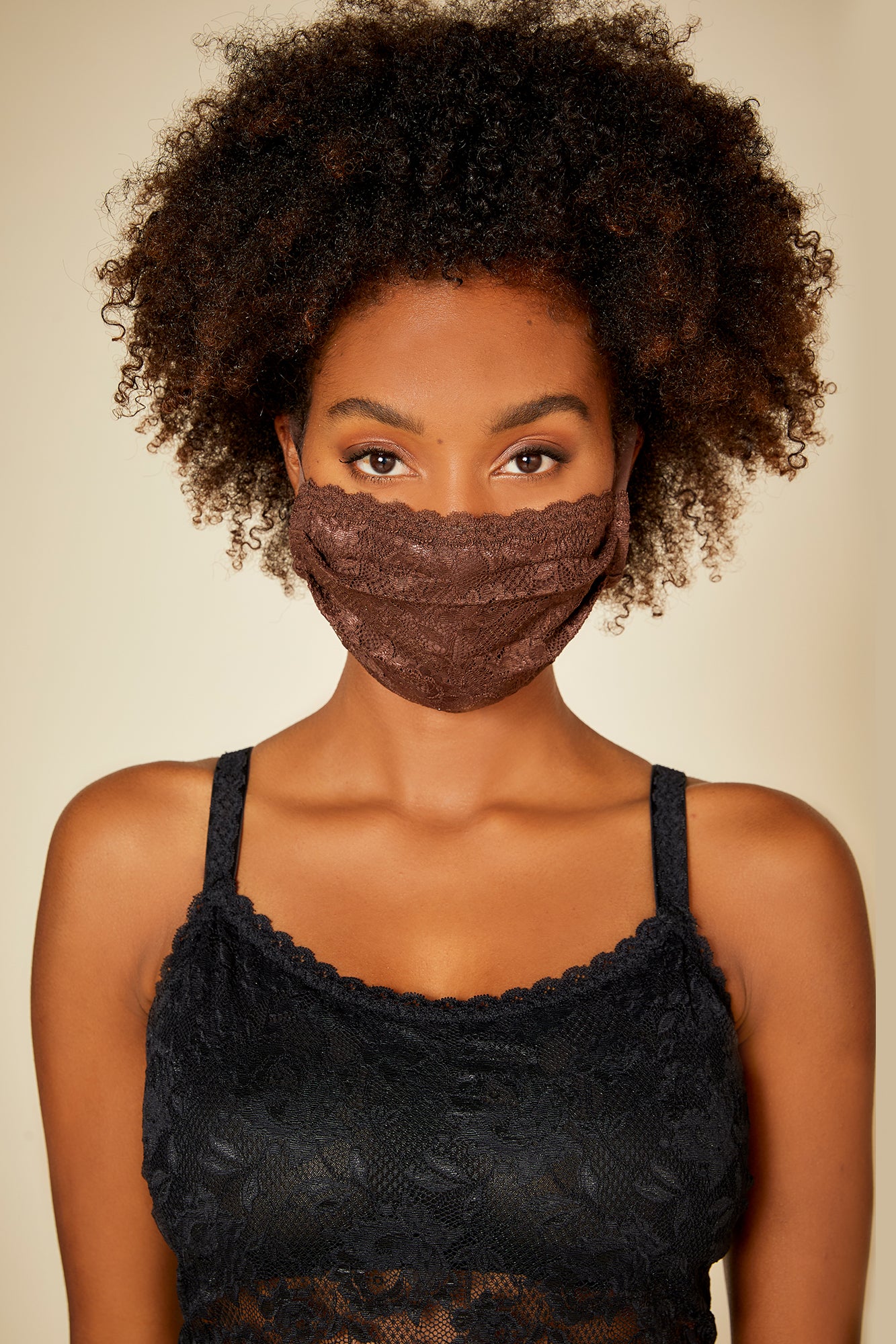 Braun Accessoire - Never Say Never Pleated Face Mask