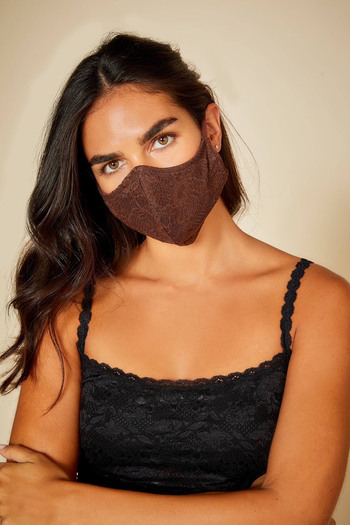 Marrón Accesorios - Never Say Never Mascarilla En Forma De V